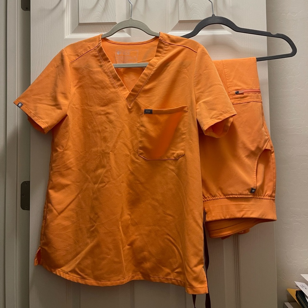 Limited edition sunset Orange Figs Scrubs